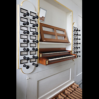 Krummhrn, Reformierte Kirche, Spieltisch seitlich