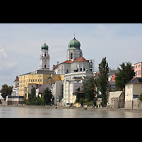 Passau, Dom St. Stephan, Ansicht vom Dreiflsseleck (Innseite)