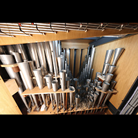 Rheine, St. Dionysius, Pfeifen im Schwellwerk, vorne die Trompeten 8-4 und die Oboe