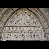 Wittenberg, Stadtkirche St. Marien, Tympanon ber dem Hauptportal