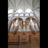 Kln (Cologne), St. Kunibert, Orgel mit Spieltisch