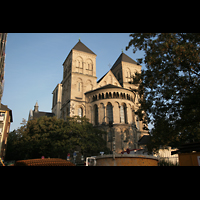 Kln (Cologne), St. Kunibert, Chor mit Trmen