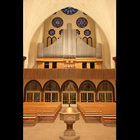 Berlin, Heilig-Kreuz-Kirche, Orgel