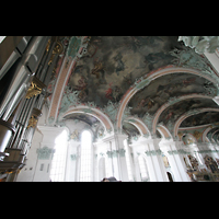 Sankt Gallen (St. Gallen), Kathedrale, Deckengewlbe und Pfeifen der Hauptorgel