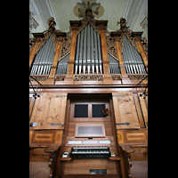 Engelberg, Klosterkirche, Chororgel-Prospekt mit Spieltisch