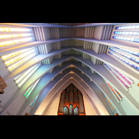 Berlin, Kirche am Hohenzollernplatz, Orgel und Decke