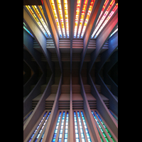 Berlin, Kirche am Hohenzollernplatz, Fenster