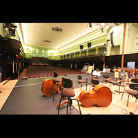 Bremen, Glockensaal, Blick von der Bhne in den Saal