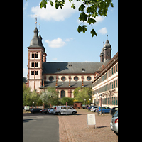 Amorbach, Abteikirche, Ansicht von der Seite