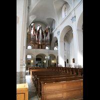 Wrzburg, Augustinerkirche, Innenraum / Hauptschiff in Richtung Hauptorgel