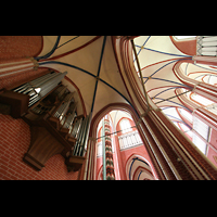 Bad Doberan, Mnster, Orgel mit Blick ins Gewlbe