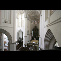 Rostock, St. Marien, Blick vom Spieltisch der Hauptorgel zum Ostchor