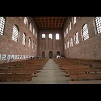 Trier, Konstantinbasilika, Innenraum / Hauptschiff in Richtung Westwand