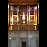 Waldkirchen, St. Peter und Paul (Bayernwalddom), Hauptorgel, beleuchtet