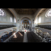 Potsdam, Propsteikirche St. Peter und Paul, Blick vom Spieltisch in die Kirche