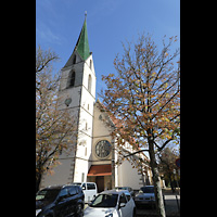 Rottenburg, St. Moriz, Auenansicht mit Fassade und Turm