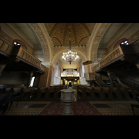 Berlin, Friedenskirche Niederschnhausen, Blick vom Altar zur Orgel