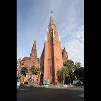 Berlin, Stephanuskirche, Auenansicht mit Turm