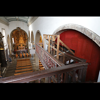 Faro, Catedral da S, 2006 neu konstruierte Balganlage hinter der Orgel mit Blick in die Kathedrale