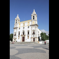 Faro, Igreja do Carmo, Auenansicht mit dem Platz Largo do Carmo