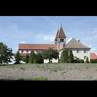 Reichenau, St. Peter und Paul Niederzell, Seitenansicht von Sden