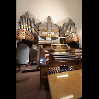 Berlin, St. Marien (Maria unter dem Kreuz), Orgel mit Spieltisch seitlich