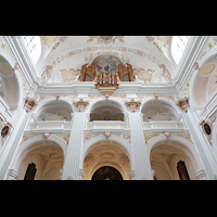 Luzern, Jesuitenkirche, Kirchenrckwand mit Orgelempore
