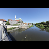 Grlitz, St. Peter und Paul (Sonnenorgel), Blick von der Altstadtbrcke (Neie) zur Peterskirche