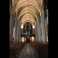 Venlo, Sint Martinus Basiliek, Hauptschiff in Richtung Orgel