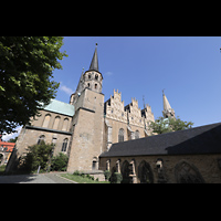Merseburg, Dom St. Johannes und St. Laurentius, Blick vom Domplatz von Sdwesten auf den Dom