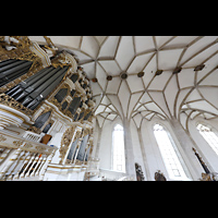 Merseburg, Dom St. Johannes und St. Laurentius, Blick ber die Orgel ins Gewlbe