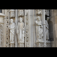 Lausanne, Cathdrale, Figuren am rechten Pfelier des Hauptportals