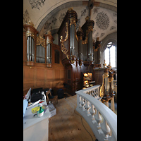 Lausanne, Saint-Franois, Seitlicher Blick von der Orgelempore auf die Hauptorgel