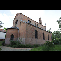 Berlin, St. Marien am Behnitz, Seitenansicht mit Chor