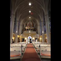 Berlin, American Church in Berlin (ehem. Lutherkirche am Dennewitzplatz), Innenraum in Richtung Orgel