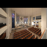 Berlin, St. Kamillus, Blick von der Orgelempore in die Kirche