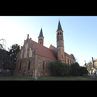 Berlin, Alte Pfarrkirche 'Zu den Vier Evangelisten' (Dorfkirche Pankow), Ansicht von Nordosten