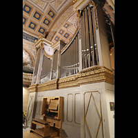 Barcelona, Baslica de la Mare de Du de la Merc i Sant Miquel, Orgel seitlich