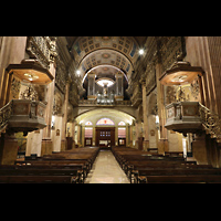 Barcelona, Baslica de la Mare de Du de la Merc i Sant Miquel, Innenraum in Richtung Orgel