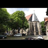 Helmstedt, Stadtkirche St. Stephani, Auenansicht vom groen Kirchhof