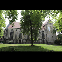 Helmstedt, Stadtkirche St. Stephani, Seitliche Ansicht von Norden