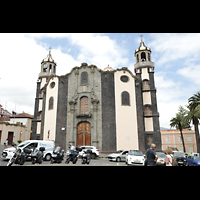 La Orotava (Teneriffa), Nuestra Seora de la Conceptin, Ostfassade mit Trmen