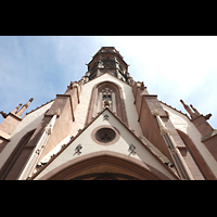Gttingen, St. Jacobi, Fassade und Turm perspektivisch