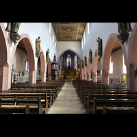 Offenburg, St. Philippus und Jakobus (Weingartenkirche), Innenraum in Richtung Chor