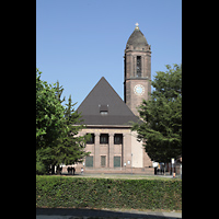 Worms, Lutherkirche, Ostfassade, Ansicht vom Karlsplatz