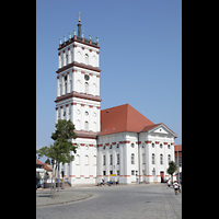 Neustrelitz, Stadtkirche, Ansicht von Sden ber den Markt