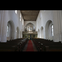 Jterbog, Liebfrauenkirche, Innenraum in Richtung Orgel