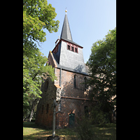 Jterbog, Liebfrauenkirche, Turm und Seitenansicht von Sden