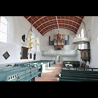 Krummhrn, Reformierte Kirche, Innenraum in Richtung Orgel