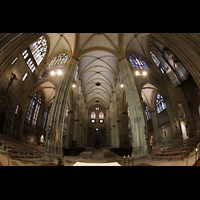 Regensburg, Dom St. Peter, Querhaus und Langhaus nach Westen